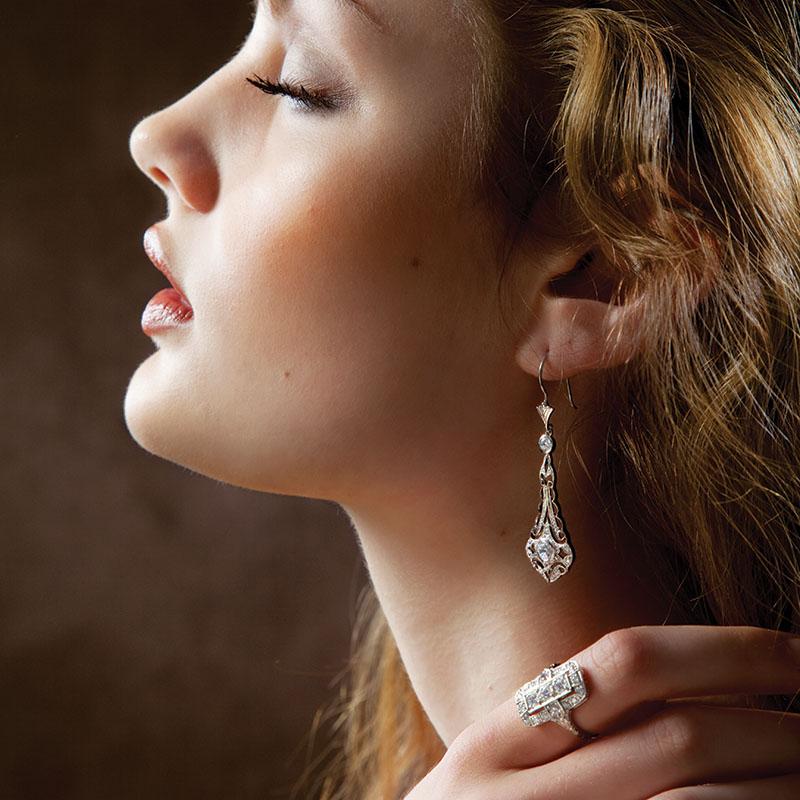 Outre Earrings & Ring